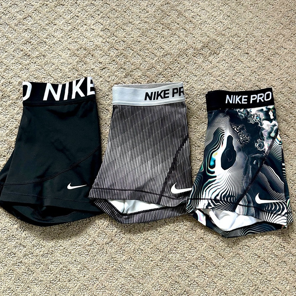 Lot of three fun Nike pros!